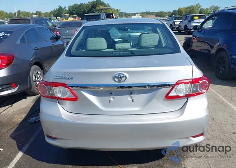 2012 Toyota Corolla L z USA, uszkodzony, nr VIN 2T1BU4EE2CC822821
